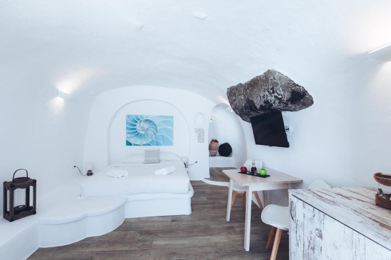 Gemini Caves Villa Oia  Exterior photo